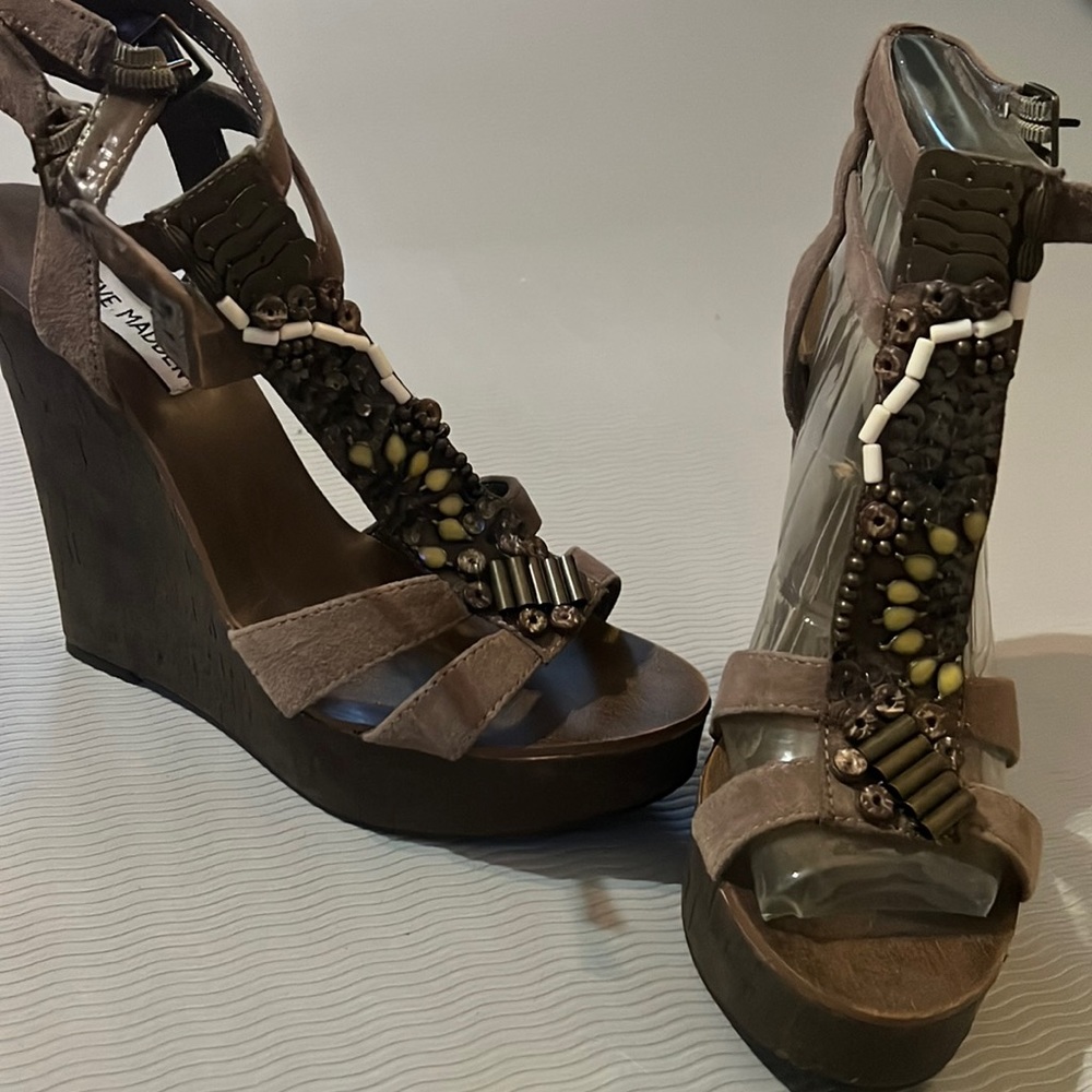 Steve Madden Brown Wedges size 8